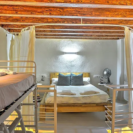 Triplex San Isidoro Appartement *